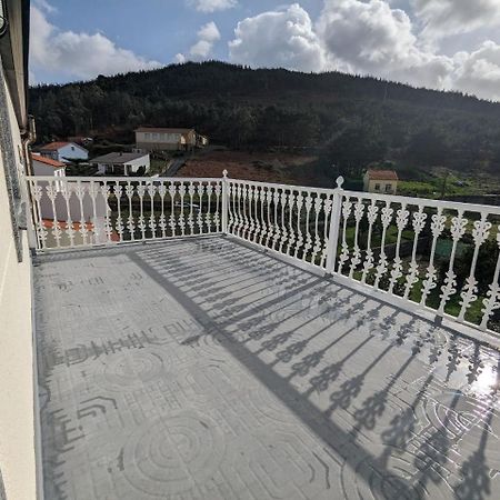 מלון Arou Vivienda Turistica Vacacional Maricarmen מראה חיצוני תמונה