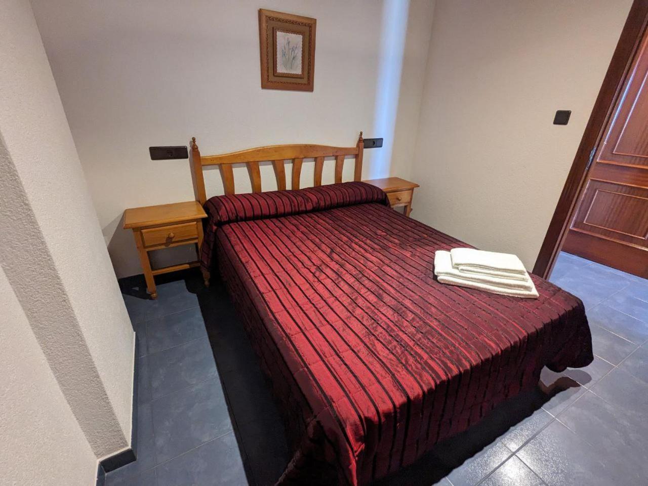מלון Arou Vivienda Turistica Vacacional Maricarmen מראה חיצוני תמונה