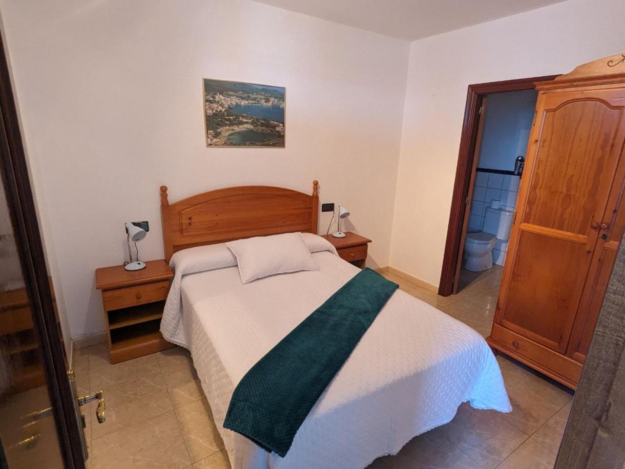 מלון Arou Vivienda Turistica Vacacional Maricarmen מראה חיצוני תמונה