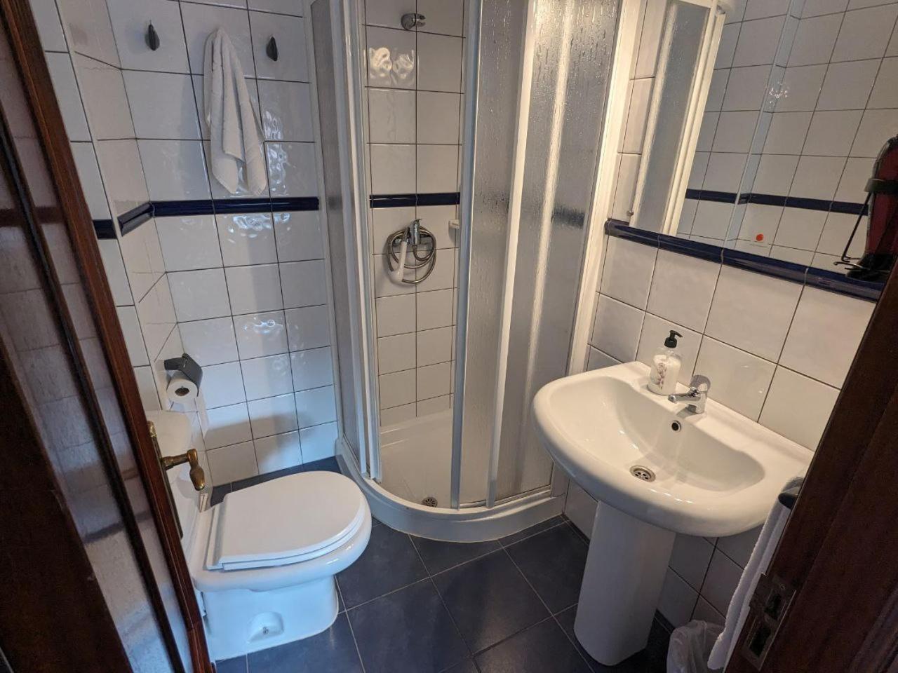 מלון Arou Vivienda Turistica Vacacional Maricarmen מראה חיצוני תמונה