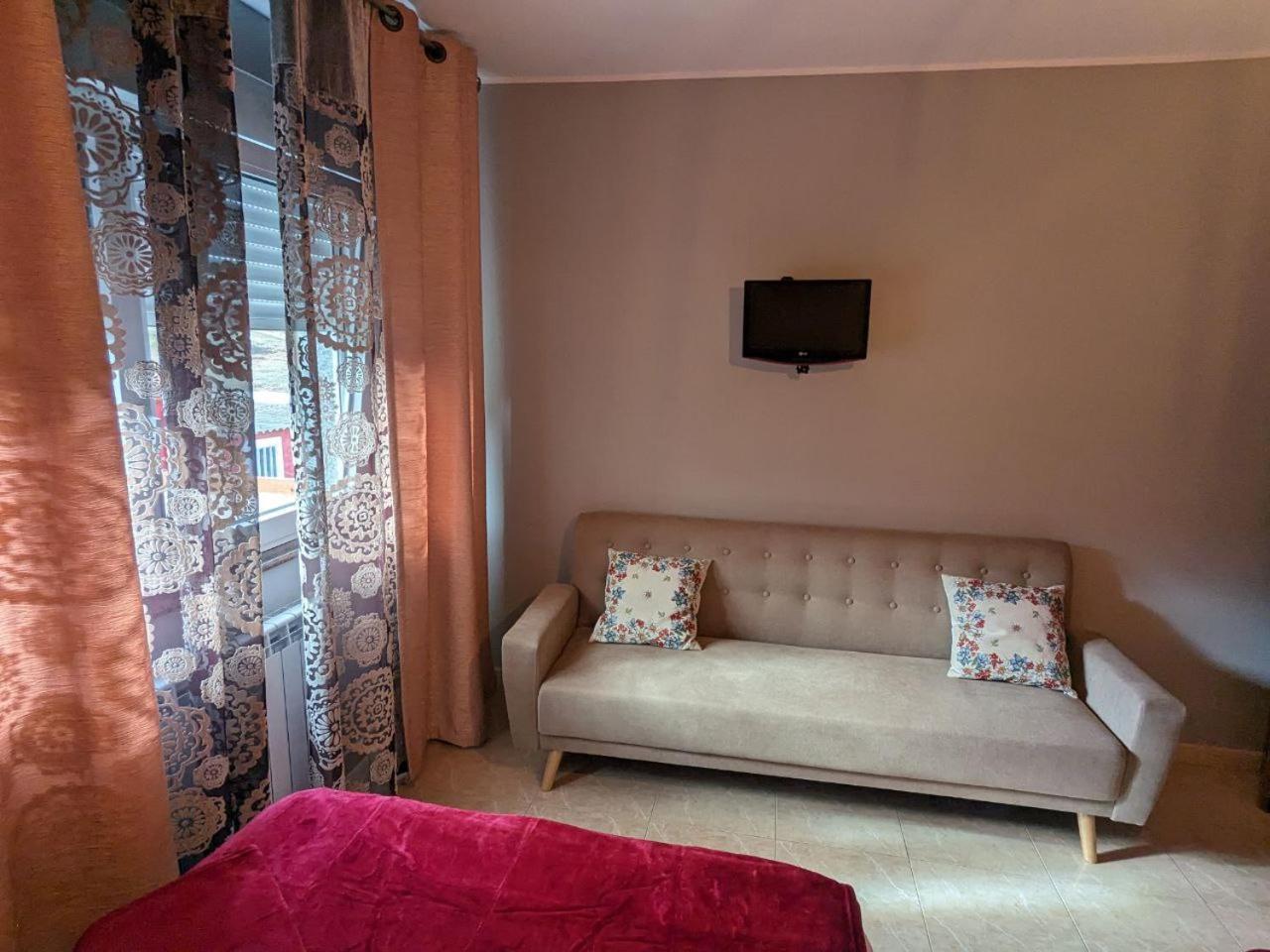 מלון Arou Vivienda Turistica Vacacional Maricarmen מראה חיצוני תמונה